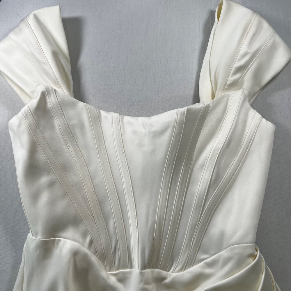 House of CB Loretta Ivory Satin Off Shoulder Corset Dress Size Medium - Picture 10 of 15
